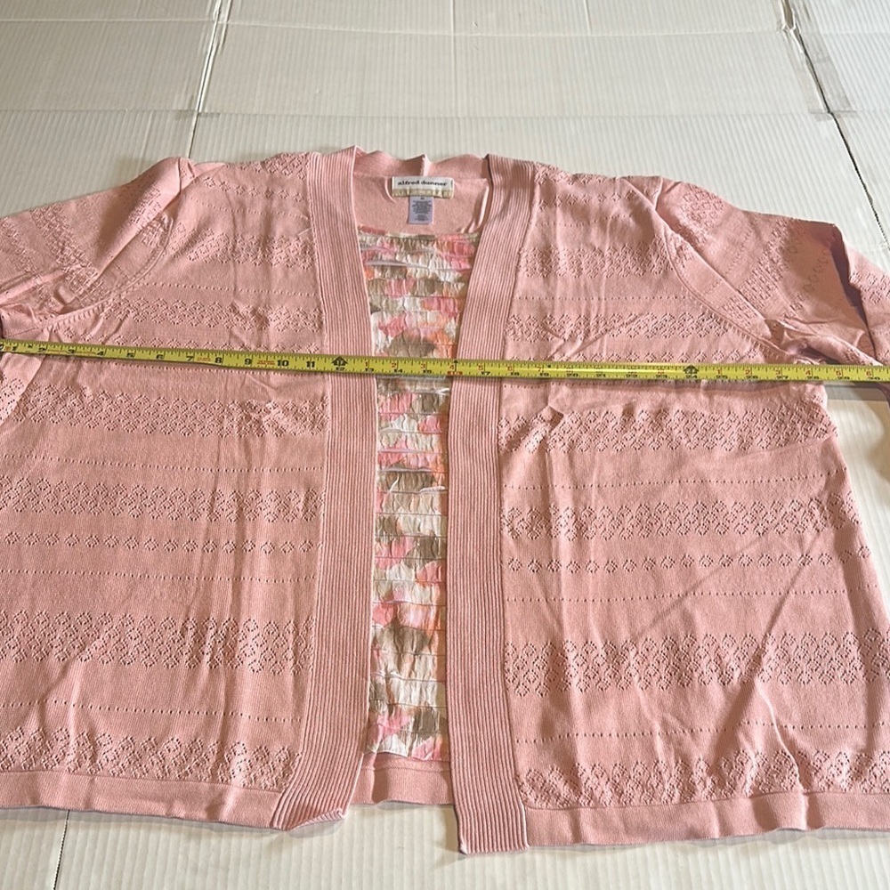 NWT Alfred Dunner Pink Open Front Knit Cardigan Sweater attached ruffle shirt 3x - Picture 2 of 10